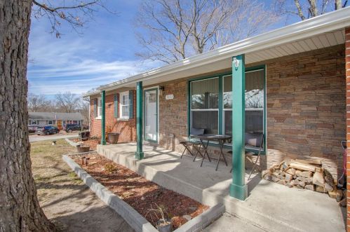 3612 123rd Pl, Crown Point, IN 46307-8405