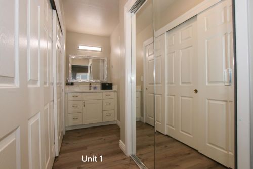 1975 Harris Ave, San Jose CA 95124-1018 exterior