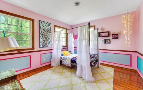 4102 Bloomingdale Ave, Valpo IN  46383-1914 exterior