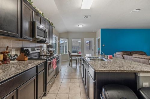 2620 Clarks Mill Ln, Fort Worth TX  76123-2620 exterior