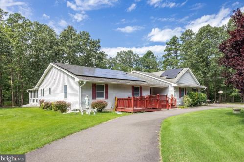 223 Cahnt Ave, Berlin Boro, NJ 08009-9649