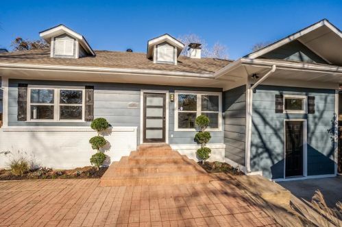 6831 Grand Ave, Dallas TX  75223-1105 exterior
