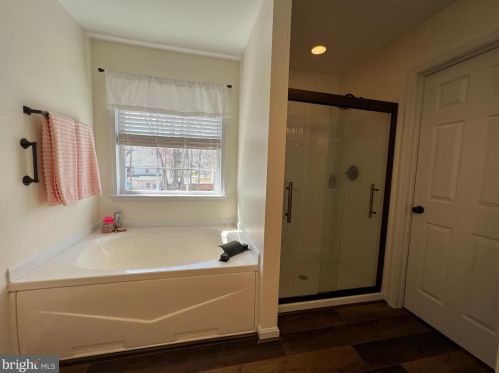 230 Pebble Vly Dr, Dover DE 19904-9469 exterior