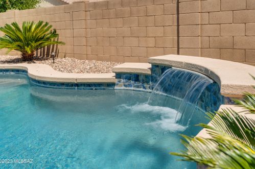 155 Calle Trona, Green Valley, AZ 85614-4471