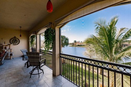9279 Menaggio Ct, Naples FL  34114-9723 exterior