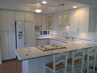 27810 Saddle Rd, Palos Verdes Estates CA  90274-5131 exterior