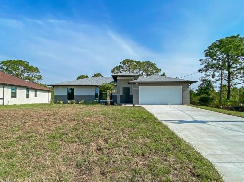 2037 25th St, Cape Coral, FL 33909-4522
