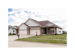 143 Country Club Ct, Fairview, IA 52205-1563