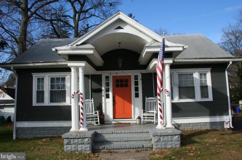 815 Tatum St, West Deptford, NJ 08096-1225