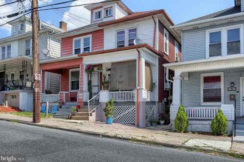 36 28th St, Harrisburg PA 17103-2107 exterior