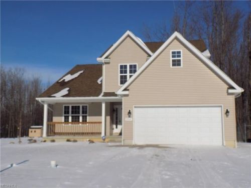2014 Stonepath St, Lorain, OH 44052-1187