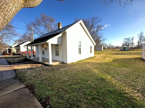 192 Sherman St, Clinton County, OH 45169-1439