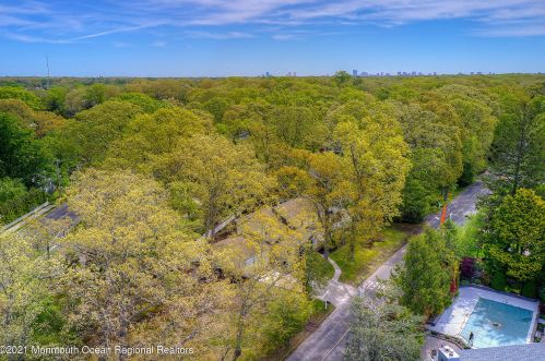 2278 Burroughs Ave, Northfield NJ  08225-1063 exterior
