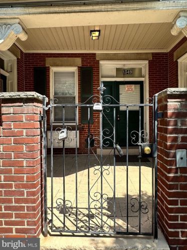 1349 Ellsworth St, Philadelphia PA  19147-4415 exterior