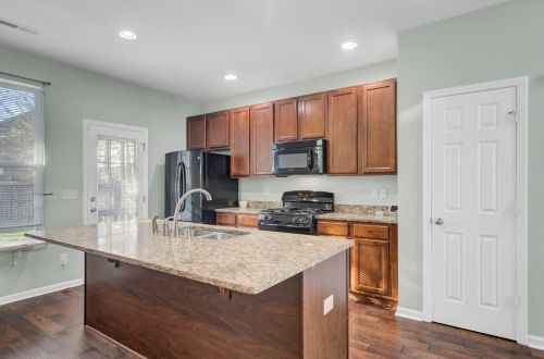 270 Chemistry Cir, Ladson SC  29456-5260 exterior