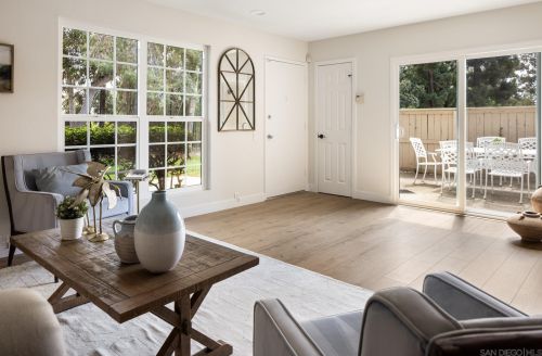 10110 Caminito Zar, San Diego, CA 92126-4004