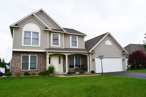 69 Pinto Run, Spencerport, NY 14559-2413