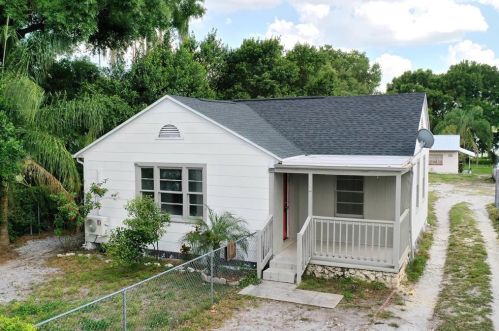 2938 Avenue G, Winter Haven FL  33880-2127 exterior