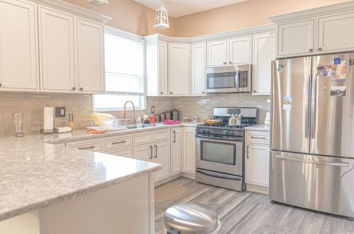 15 18th St, Deer Park NY  11729-3905 exterior