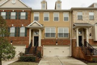 4221 Studio Park Ave, Jacksonville, FL 32216-1018