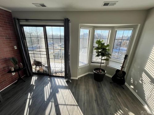 17 Lear Ct, East Brunswick NJ  08816-1863 exterior