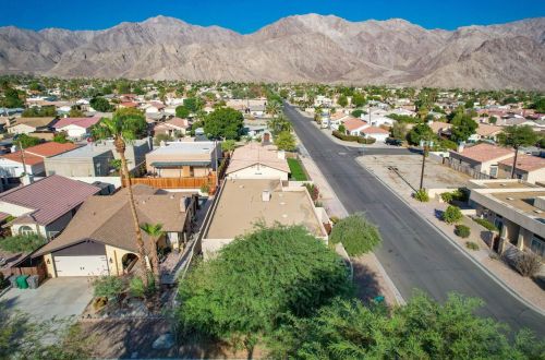 77895 Calle Colima, La Quinta CA  92253-5528 exterior