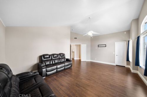 31695 Corte Rosario, Temecula CA  92592-6479 exterior