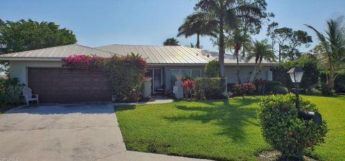 391 Torrey Pines Pt, Naples, FL 34113-7543