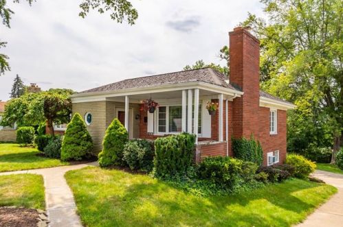 4238 Greenridge Rd, Pittsburgh, PA 15234-1169