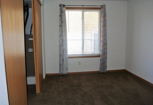 15 Briarcliff Dr, Cambridge OH  43725-9533 exterior