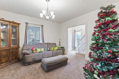 637 Cleveland Ave, Marion OH  43302-5009 exterior