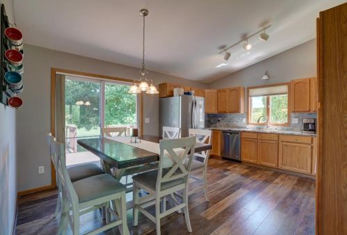 3701 Mammoth Trl, Madison, WI 53719-4027