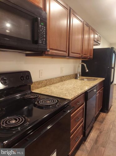 20 Q St, Washington DC  20001-1106 exterior