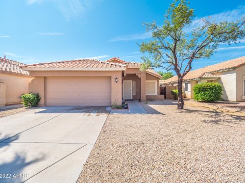 861 Saragosa St, Chandler, AZ 85225-6470