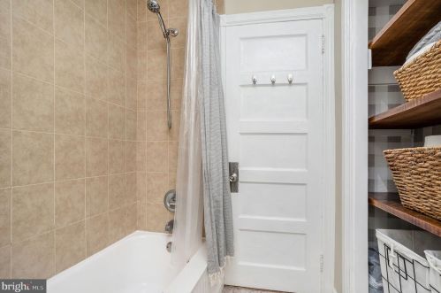 1331 Locust St, Norristown PA  19401-3319 exterior