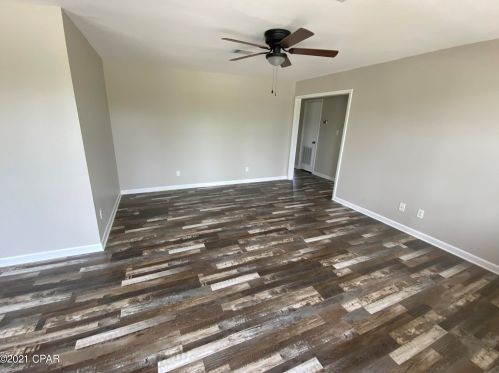 2078 Church St, Marianna FL  32448-2587 exterior