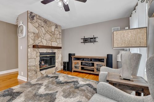 4406 Van Beck Ave, Milwaukee WI 53207-4458 exterior