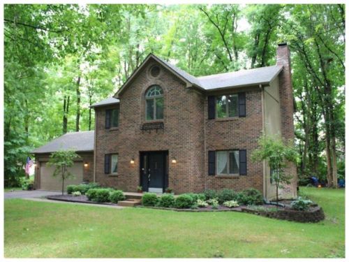 10028 Highland Springs Dr, Woodbury, IN 46055-9608