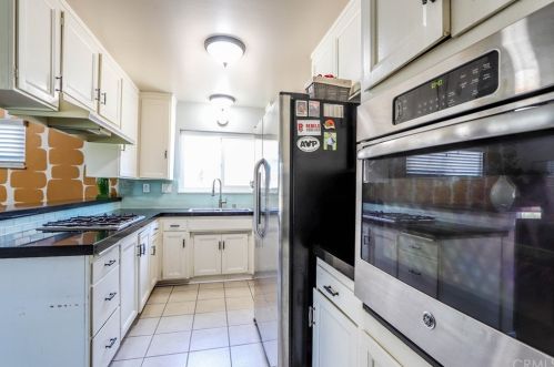 5503 Stevely Ave, Lakewood CA  90713-1745 exterior