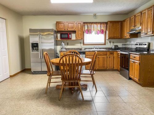 61 Franklin Cir, Chillicothe OH  45601-8544 exterior