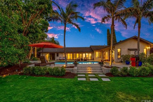 9851 Oakwood Cir, Orange CA  92861-1221 exterior