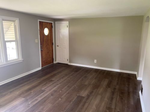 16 Orchard Dr, Florence, KY 41042-2607