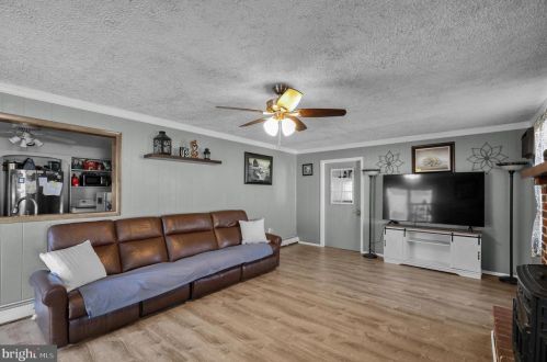 349 Chestnut St, Pottstown PA  19464-5638 exterior