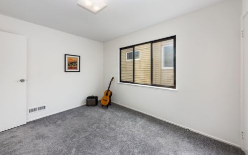 1360 Southgate Ave, Daly City CA  94015-3939 exterior