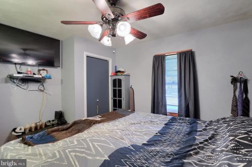 343 High St, Red Lion PA 17356-9255 exterior