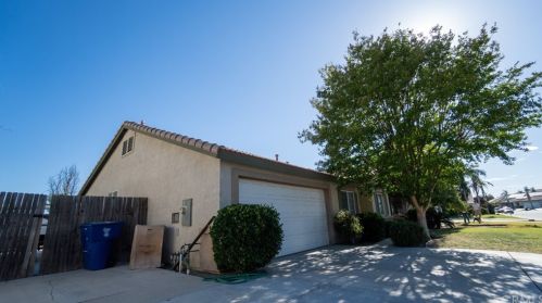 10717 Anacostia Way, Bakersfield CA 93311-3203 exterior