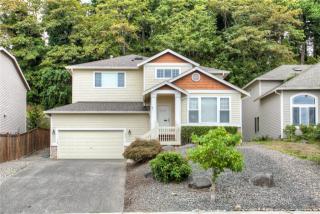 1531 5th St, Puyallup, WA 98371-7449