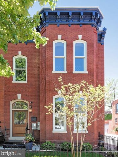 934 O St, Washington, DC 20001-4200