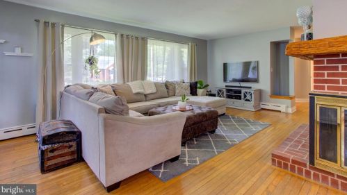 35 Ann St, Highspire PA  17034-1509 exterior