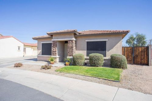 5134 Shaw Butte Dr, Glendale, AZ 85304-1972